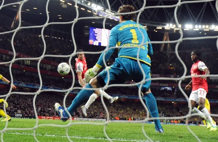 Framed Print : Robin van Persie Scores the Opener: Arsenal Leads Borussia Dortmund 2-0 in UEFA Champions League Group F