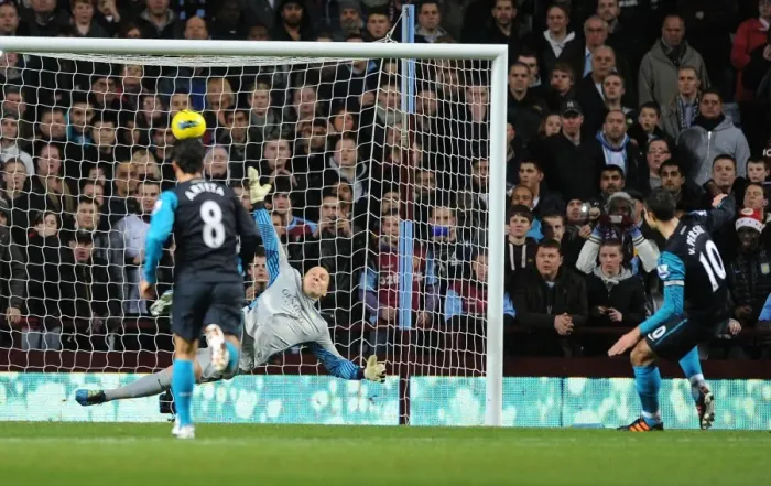 Framed Print : Robin van Persie Scores Penalty Past Brad Guzan: Aston Villa vs. Arsenal, Premier League 2011-12