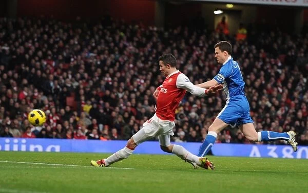 Robin van Persie Scores Stunner: Arsenal Crush Wigan 3-0