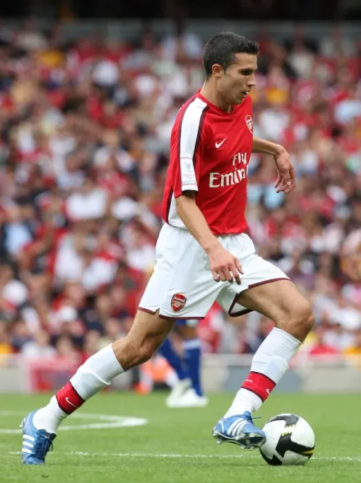 Framed Print : Robin van Persie Scores the Thriller: Arsenal's Historic Win over Real Madrid, Emirates Cup 2008