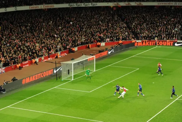 Framed Print : Robin van Persie Scores the Winner: Arsenal vs. Manchester United, Premier League 2011-12