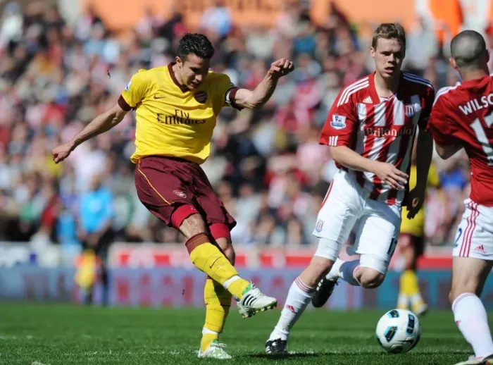 Framed Print : Robin van Persie shoots past Asmir Begovic to score the Arsenal goal. Stoke City 3