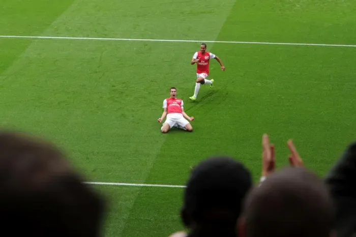 Framed Print : Robin van Persie and Theo Walcott's Thrilling Celebration: Arsenal's First Goal Against Sunderland (16 / 10 / 11) Framed Print : Robin van Persie and Theo Walcott's Thrilling Celebration: Arsenal's First Goal Against Sunderland (16 / 10 / 11)