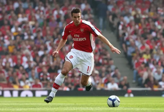 Framed Print : Robin van Persie's Brilliant Performance: Arsenal's 4-0 Victory Over Wigan Athletic in the Premier League