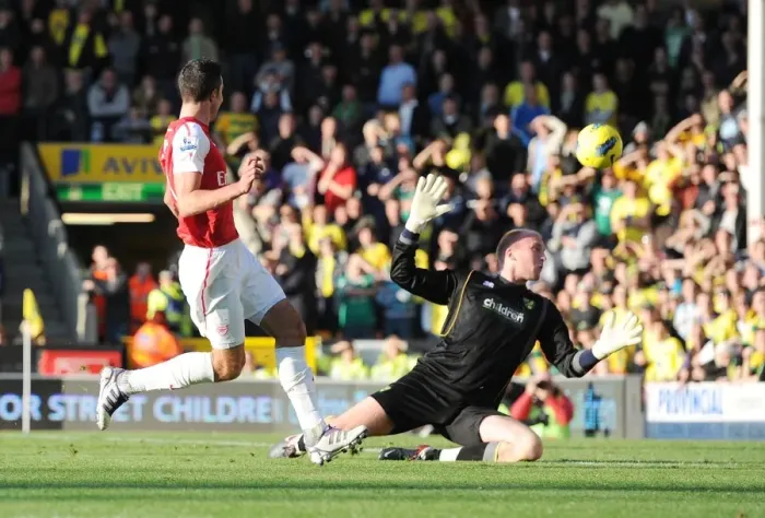 Framed Print : Robin van Persie's Chip Over John Ruddy: A Goal to Remember - Norwich City vs. Arsenal, 2011-12 Premier League Framed Print : Robin van Persie's Chip Over John Ruddy: A Goal to Remember - Norwich City vs. Arsenal, 2011-12 Premier League