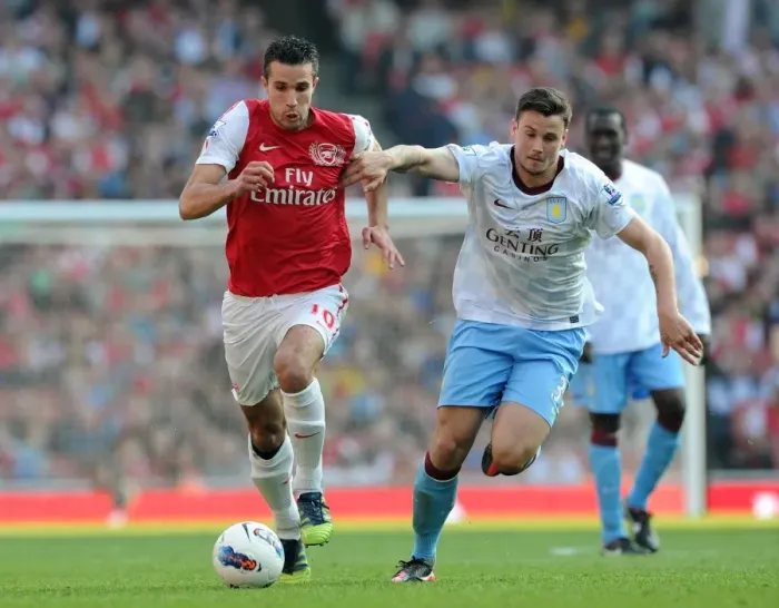 Framed Print : Robin van Persie's Hat-Trick: Arsenal Crushes Aston Villa 3-0 in Premier League Framed Print : Robin van Persie's Hat-Trick: Arsenal Crushes Aston Villa 3-0 in Premier League