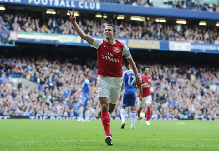 Framed Print : Robin van Persie's Hat-Trick: Arsenal's Triumph over Chelsea (2011-12)