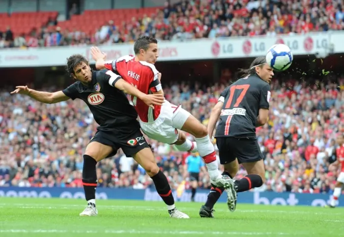 Framed Print : Robin van Persie's Leading Goal Secures Arsenal's 2:1 Win Against Athletic Madrid Framed Print : Robin van Persie's Leading Goal Secures Arsenal's 2:1 Win Against Athletic Madrid