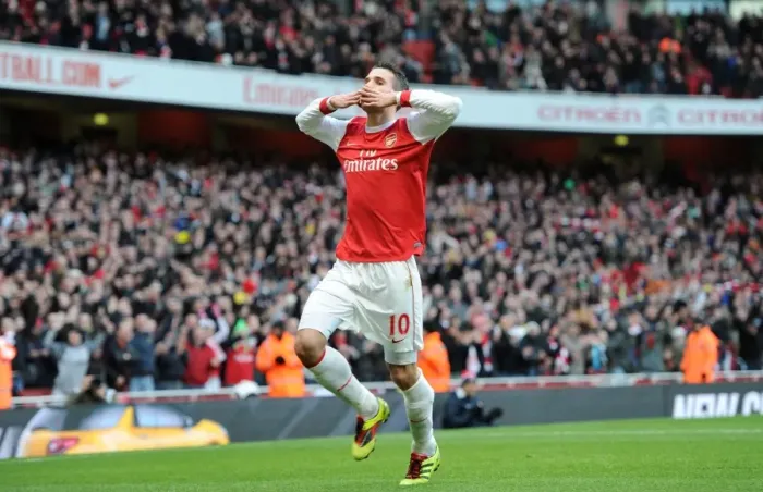 Framed Print : Robin van Persie's Stunner: Arsenal's Game-Changing Goal in 3-0 Victory over Wigan Athletic (2011) Framed Print : Robin van Persie's Stunner: Arsenal's Game-Changing Goal in 3-0 Victory over Wigan Athletic (2011)