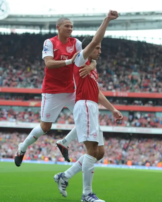 Framed Print : Robin van Persie's Stunning Goal: Arsenal's Game-Winning Moment Against Bolton Wanderers (2011-12) Framed Print : Robin van Persie's Stunning Goal: Arsenal's Game-Winning Moment Against Bolton Wanderers (2011-12)