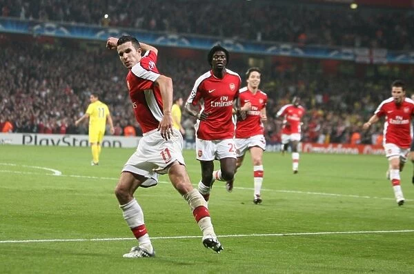 Robin van Persie's Triumph: Arsenal's 3rd Goal vs. Villarreal, UEFA Champions League Quarterfinals