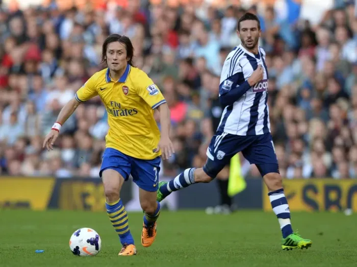 Framed Print : Rosicky vs Amalfitano: Battle in the Midfield - West Bromwich Albion vs Arsenal (2013-14)
