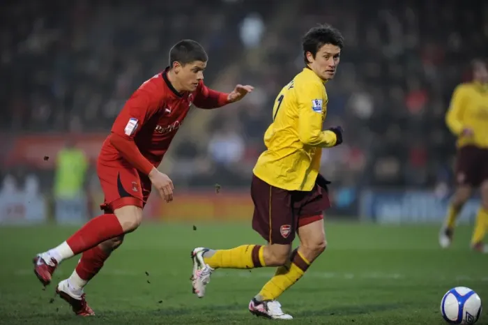 Framed Print : Rosicky vs. Revell: A FA Cup Battle - Arsenal vs. Leyton Orient's 1:1 Rivalry (2011)
