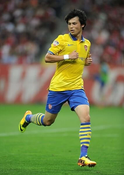 Ryo Miyaichi: Arsenal's Star Player Shines in Urawa Red Diamonds Friendly Match, 2013