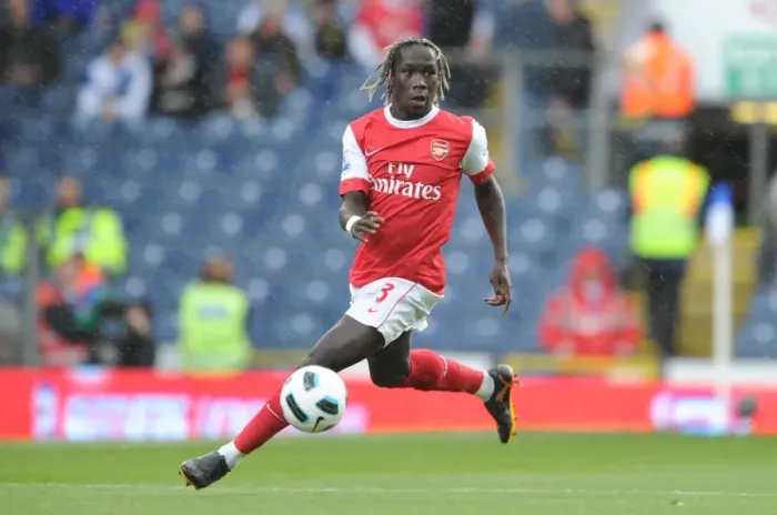 Framed Print : Sagna's Victory: Arsenal's 2-1 Triumph Over Blackburn Rovers in the Barclays Premier League
