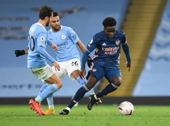 Framed Print : Saka Breaks Past Mahrez: Manchester City vs. Arsenal, 2020-21 Premier League Framed Print : Saka Breaks Past Mahrez: Manchester City vs. Arsenal, 2020-21 Premier League