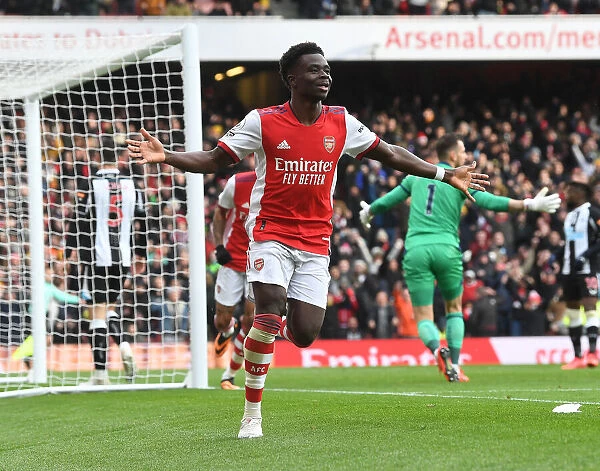 Saka Scores First: Arsenal Triumphs Over Newcastle United in Premier League Showdown