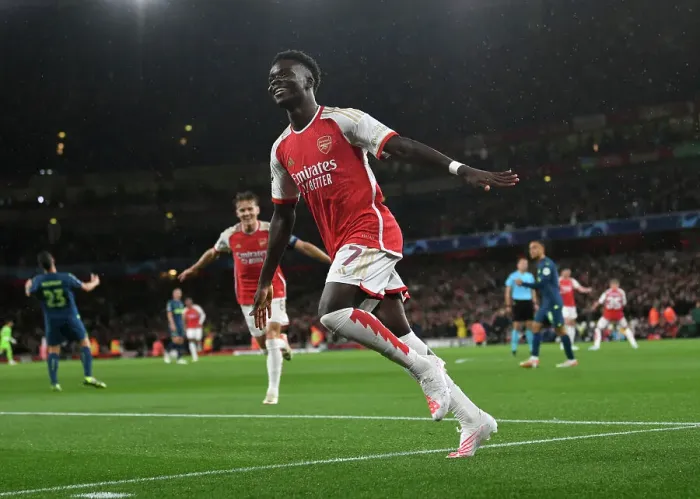 Framed Print : Saka Scores the Opener: Arsenal Kick Off Champions League Campaign with 1-0 Win Over PSV Eindhoven (2023-24)