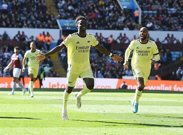 Saka Scores the Thriller: Arsenal's Triumph over Aston Villa in the Premier League 2021-22
