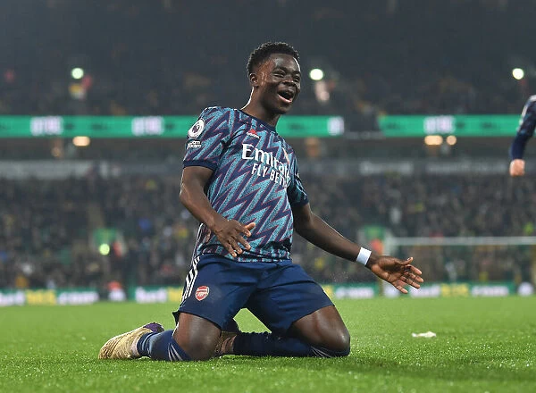 Saka Scores Thriller: Arsenal's Triumphant 3-1 Victory Over Norwich City in the Premier League (2021-22)
