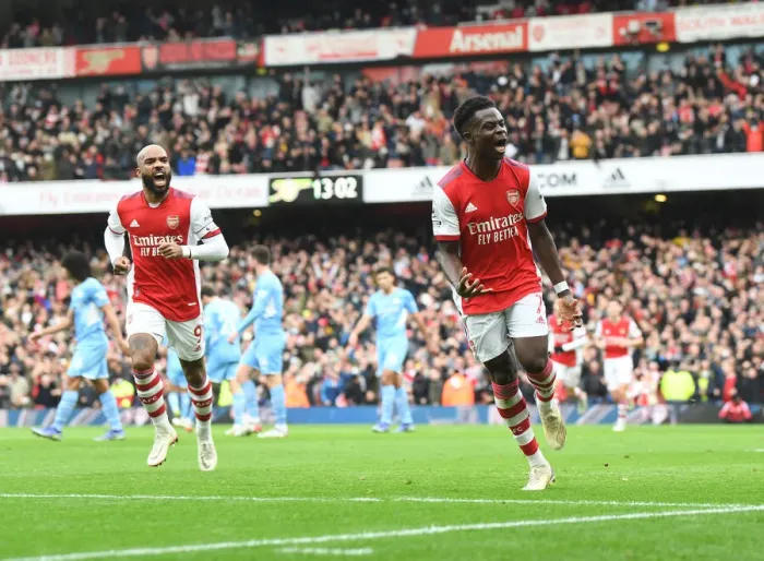 Framed Print : Saka Scores Thrilling Winner: Arsenal Triumphs Over Manchester City in Premier League Showdown Framed Print : Saka Scores Thrilling Winner: Arsenal Triumphs Over Manchester City in Premier League Showdown