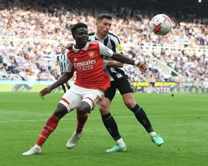 Framed Print : Saka Stands Firm: Arsenal vs. Newcastle United, Premier League 2022-23 Framed Print : Saka Stands Firm: Arsenal vs. Newcastle United, Premier League 2022-23