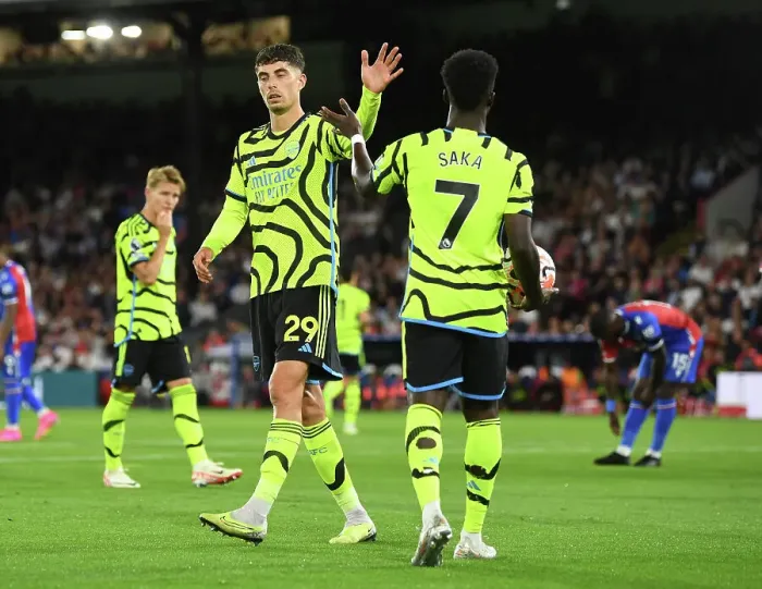 Framed Print : Saka vs Havertz: A Premier League Showdown at Selhurst Park (2023-24) Framed Print : Saka vs Havertz: A Premier League Showdown at Selhurst Park (2023-24)