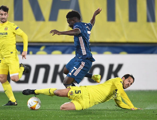 Saka vs Parejo: A Europa League Semi-Final Battle at Villarreal