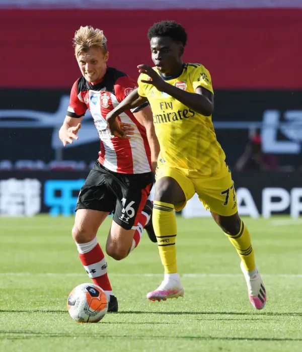 Framed Print : Saka vs Ward-Prowse: A Premier League Battle at St. Mary's Stadium Framed Print : Saka vs Ward-Prowse: A Premier League Battle at St. Mary's Stadium