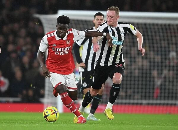 Saka's Skillful Run: Outsmarting Longstaff in Arsenal's Premier League Victory