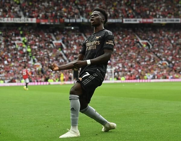 Saka's Stunner: Arsenal's Thrilling 1-0 Victory Over Manchester United in the 2022-23 Premier League