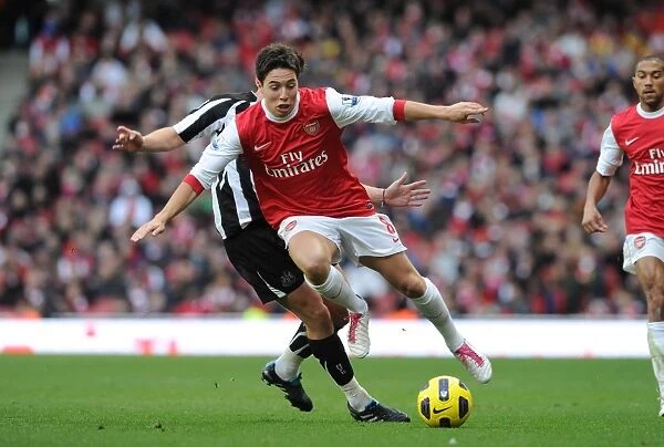 Samir Nasri (Arsenal) Joey Barton (Newcastle). Arsenal 0: 1 Newcastle United