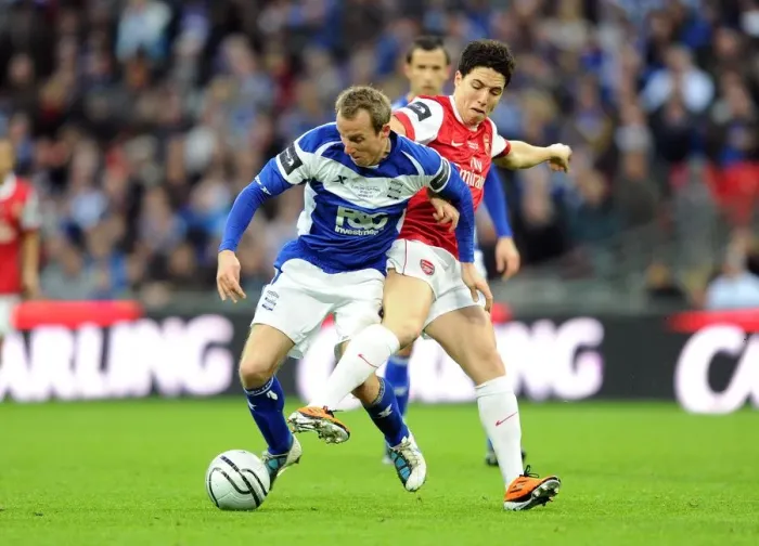 Framed Print : Samir Nasri (Arsenal) Lee Bowyer (Birmingham). Arsenal 1: 2 Birmingham City