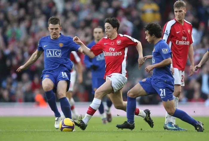 Framed Print : Samir Nasri (Arsenal) Michael Carrick and Rafael (Manchester United) Framed Print : Samir Nasri (Arsenal) Michael Carrick and Rafael (Manchester United)