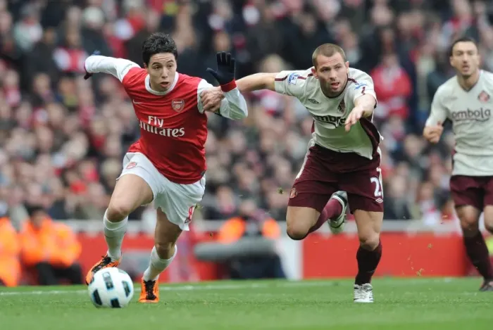 Framed Print : Samir Nasri (Arsenal) Phil Bardsley (Sunderland). Arsenal 0: 0 Sunderland Framed Print : Samir Nasri (Arsenal) Phil Bardsley (Sunderland). Arsenal 0: 0 Sunderland
