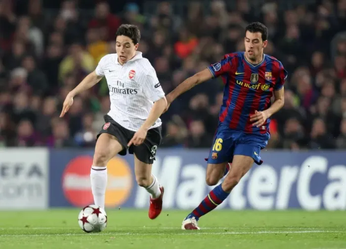 Framed Print : Samir Nasri (Arsenal) Sergio Basquets (Barcelona). Barcelona 4: 1 Arsenal Framed Print : Samir Nasri (Arsenal) Sergio Basquets (Barcelona). Barcelona 4: 1 Arsenal