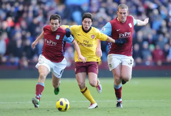 Framed Print : Samir Nasri (Arsenal) Stewart Downing and Richard Dunne (Villa). Aston Villa 2: 4 Arsenal