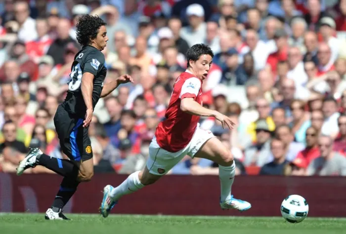 Framed Print : Samir Nasri vs. Fabio: Arsenal's Victory over Manchester United (1:0), Barclays Premier League, Emirates Stadium, 2011