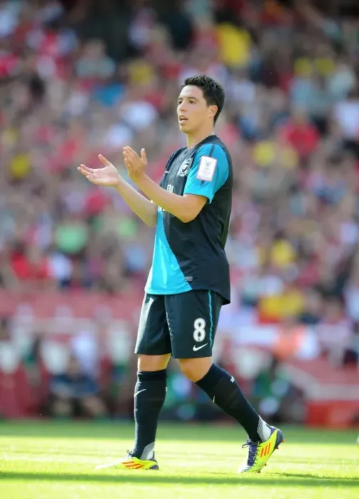 Framed Print : Samir Nasri's Unforgettable Performance: Arsenal vs Boca Juniors (2-2)