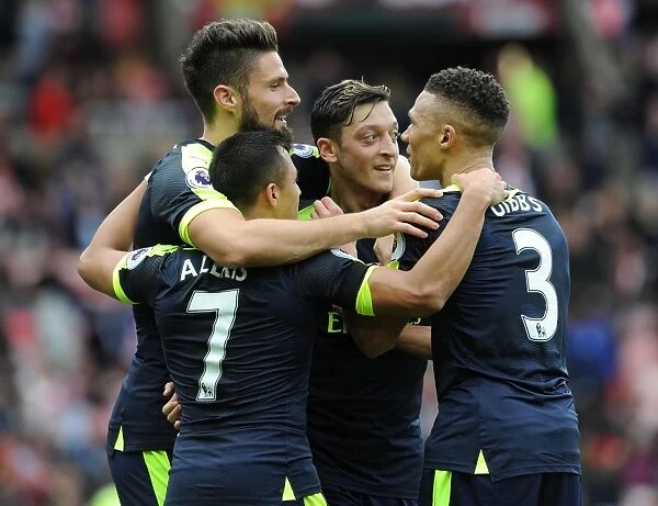 Sanchez, Ozil, and Giroud's Goals: Arsenal's Dominance Over Sunderland (2016-17)