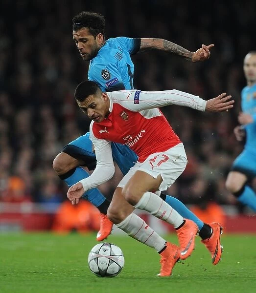 Sanchez vs. Alves: A Champions League Showdown - Arsenal's Battle with Barcelona (2015 / 16)