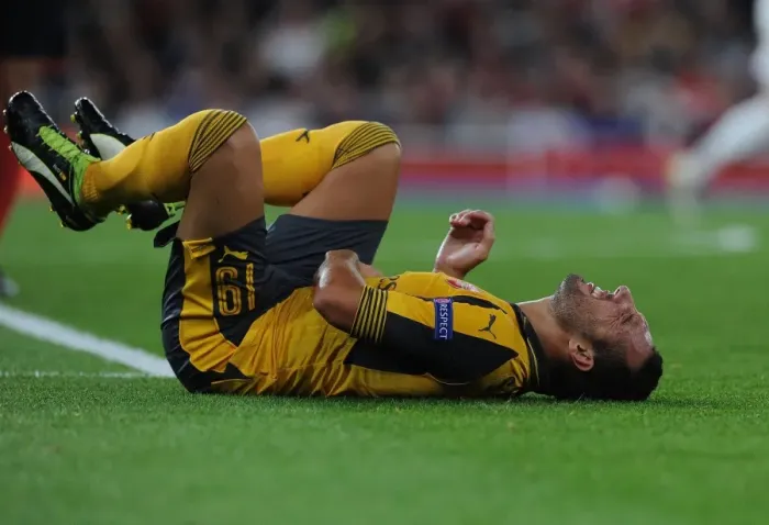 Framed Print : Santi Cazorla: Arsenal Star in Action against FC Basel, UEFA Champions League, 2016