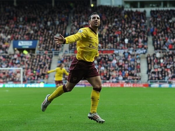 Santi Cazorla's Thrilling Goal: Arsenal's Victory at Sunderland (2012-13)