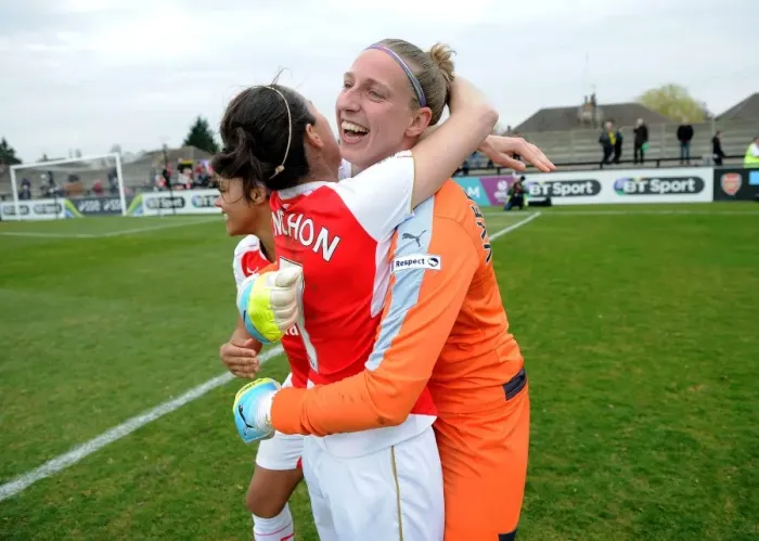 Framed Print : Sari van Veenendaal and Natalia Pablos Sanchon (Arsenal Ladies) celebrate after