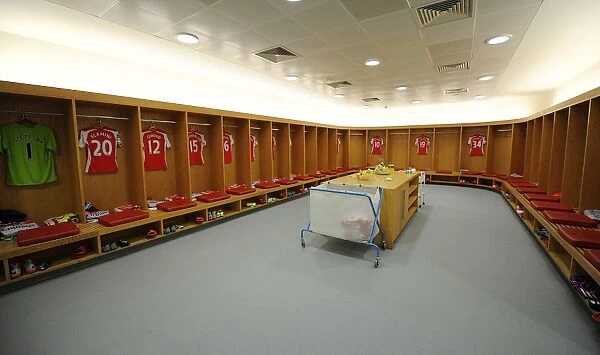 Behind the Scenes: Arsenal Changing Room Before Arsenal vs. West Bromwich Albion, Premier League 2014-2015