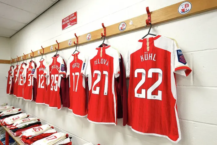 Framed Print : Behind the Scenes: Arsenal Women's Team Dressing Room Preparations before Brighton & Hove Albion (Barclays Women's Super League, 2023-24) Framed Print : Behind the Scenes: Arsenal Women's Team Dressing Room Preparations before Brighton & Hove Albion (Barclays Women's Super League, 2023-24)