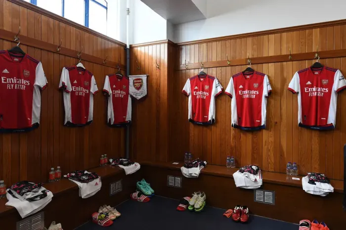 Framed Print : Behind the Scenes: Arsenal's Changing Room before the Rangers Pre-Season Match