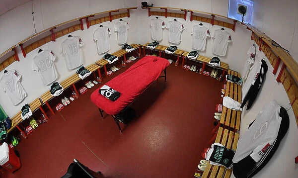 Behind the Scenes: Arsenal's FA Cup Preparations at Nottingham Forest's Dressing Room