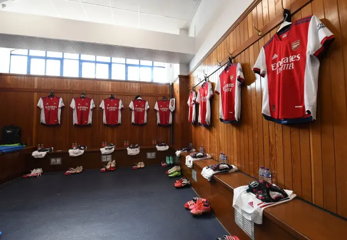 Framed Print : Behind the Scenes: Arsenal's Pre-Season at Ibrox Stadium - A Look into the Arsenal Changing Room