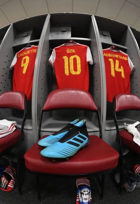 Framed Print : Behind the Scenes: Mesut Ozil's Pre-Match Routine with Arsenal Football Club (Colorado Rapids Friendly, 2019)